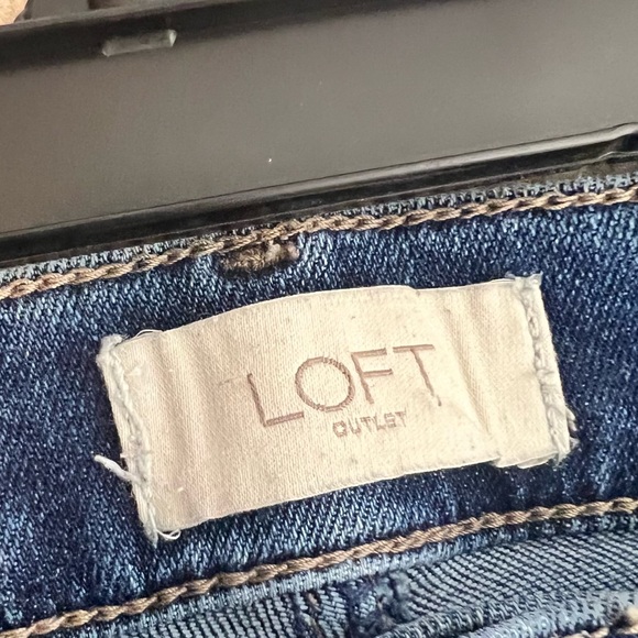 LOFT Modern Skinny Blue Jeans - Picture 5 of 7